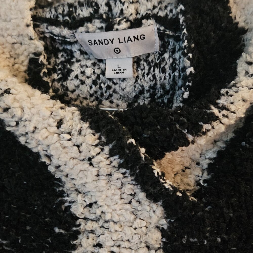 SANDY LIANG Pullover Hoodie - Picture 3 of 4